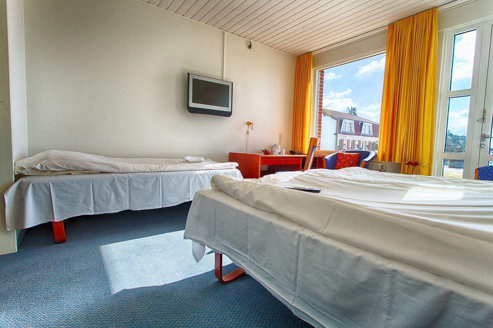Hotel Pinenhus Glyngøre Buitenkant foto