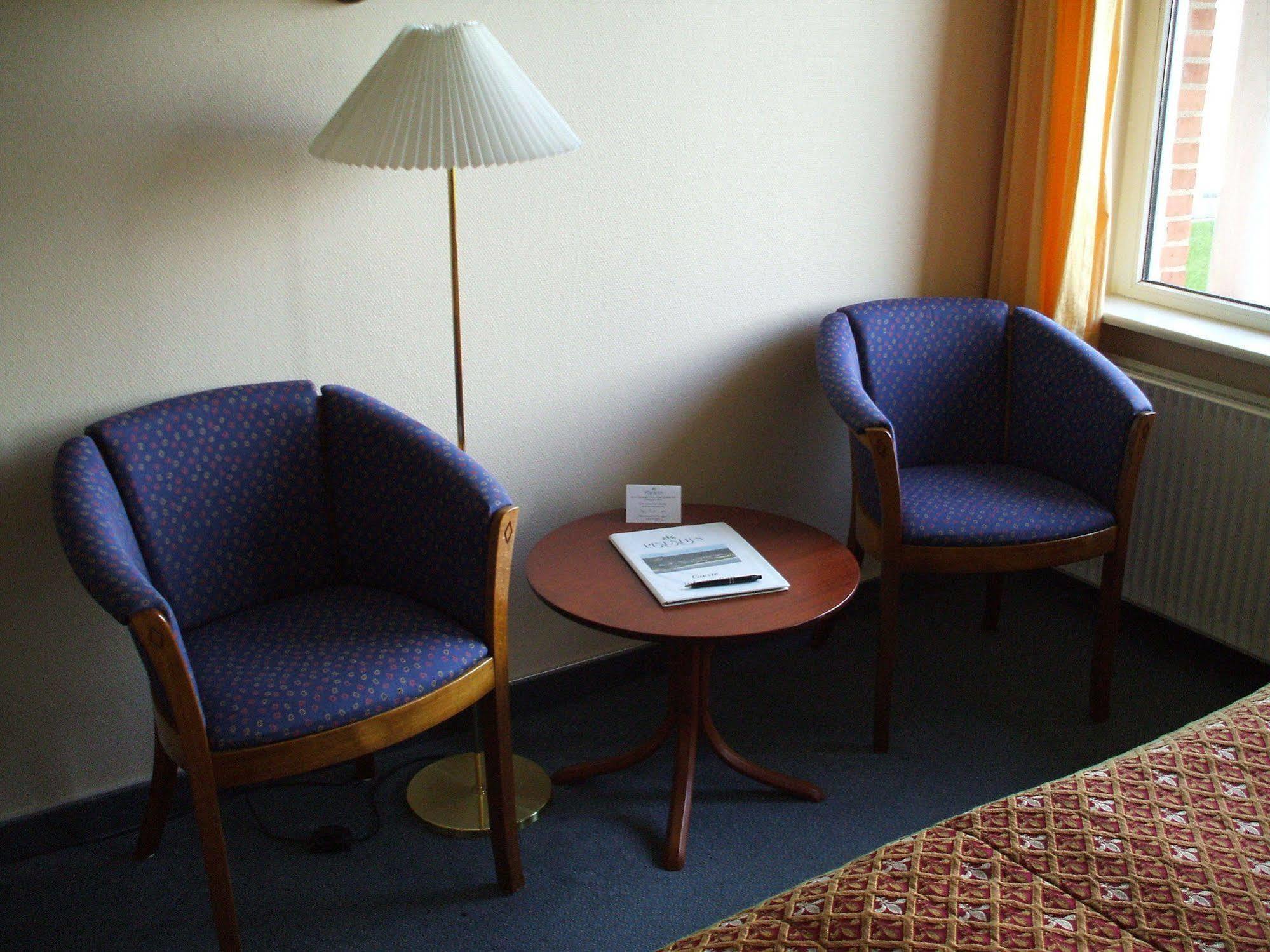 Hotel Pinenhus Glyngøre Buitenkant foto