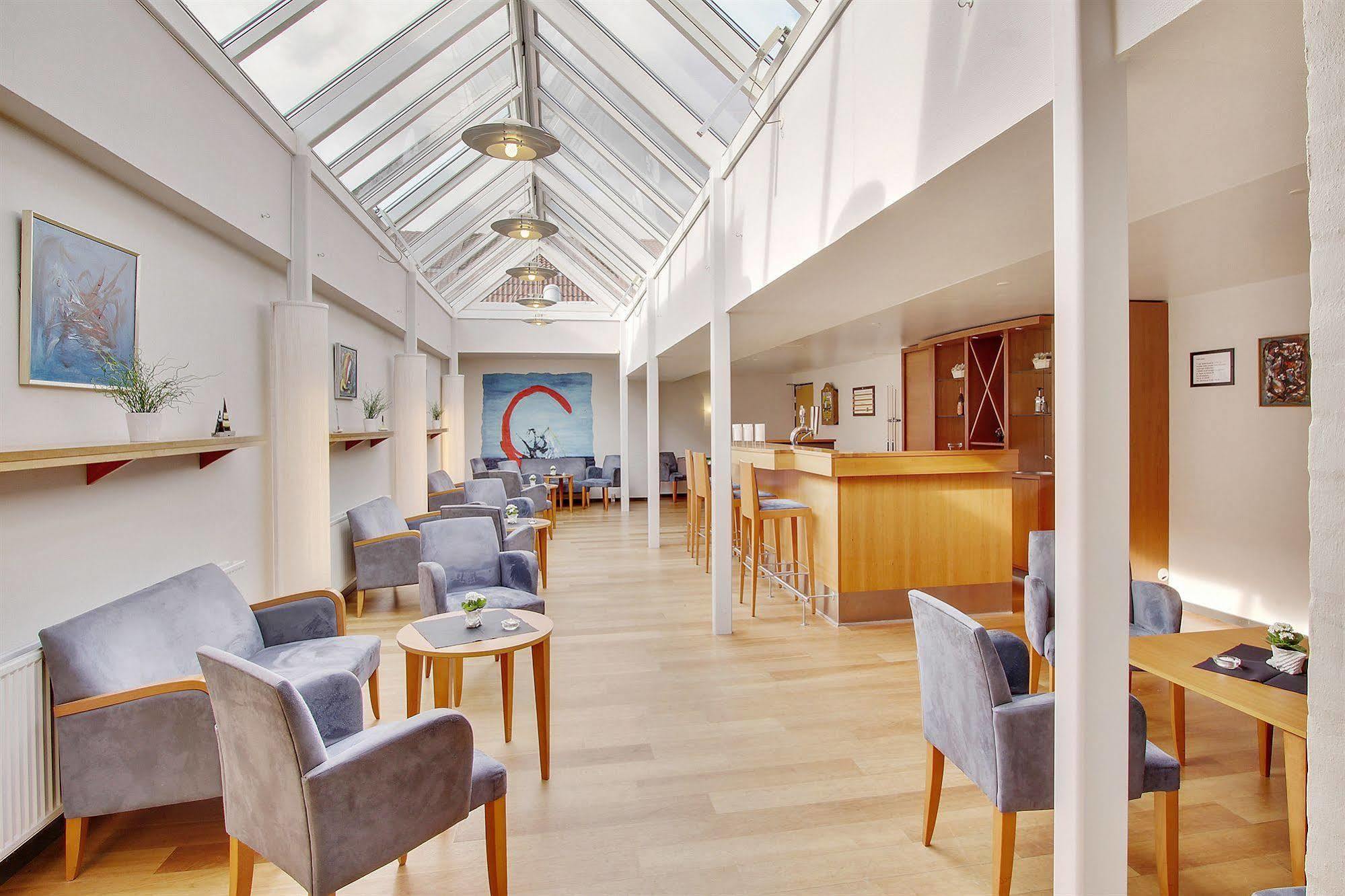 Hotel Pinenhus Glyngøre Buitenkant foto