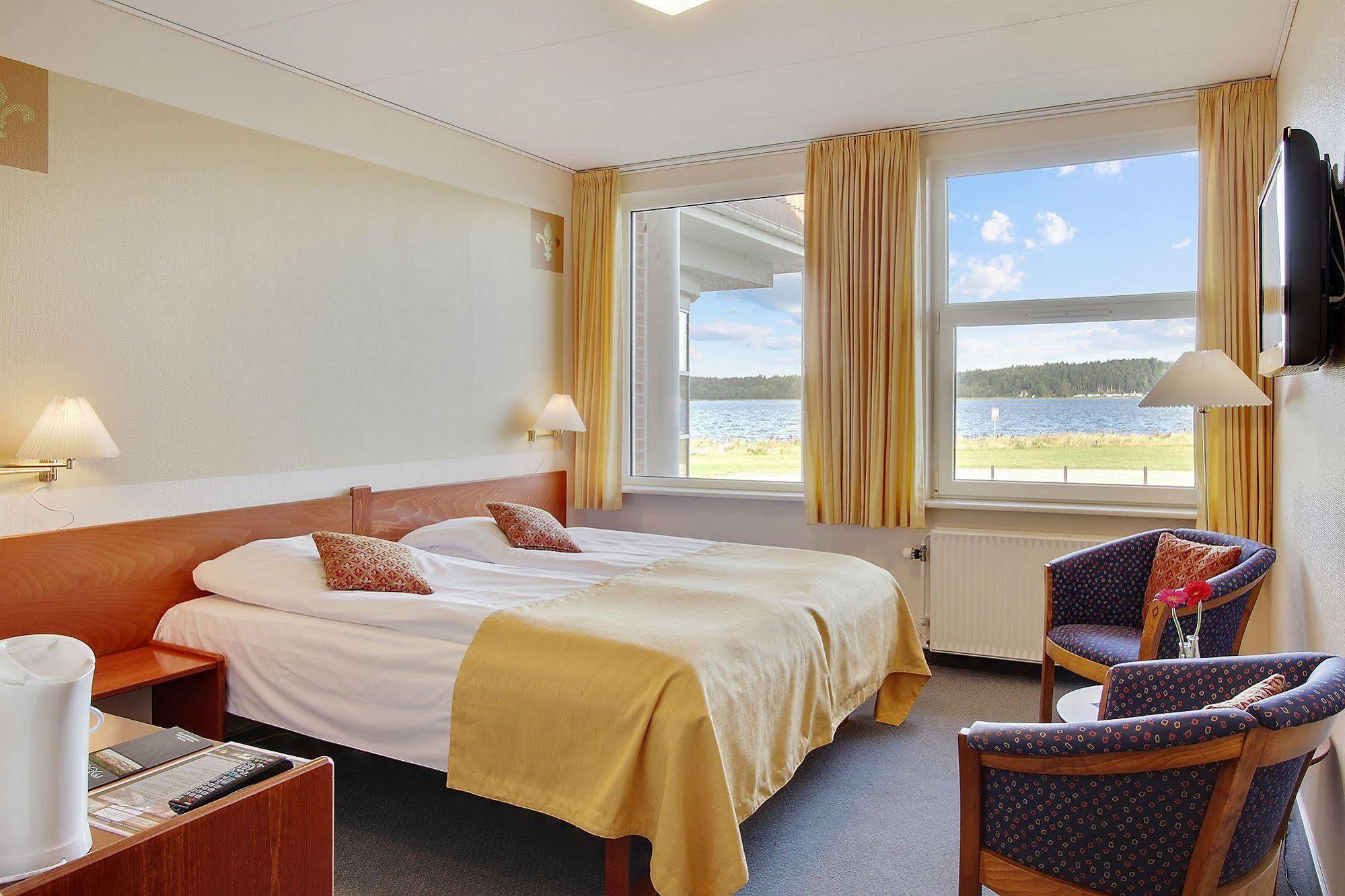Hotel Pinenhus Glyngøre Buitenkant foto