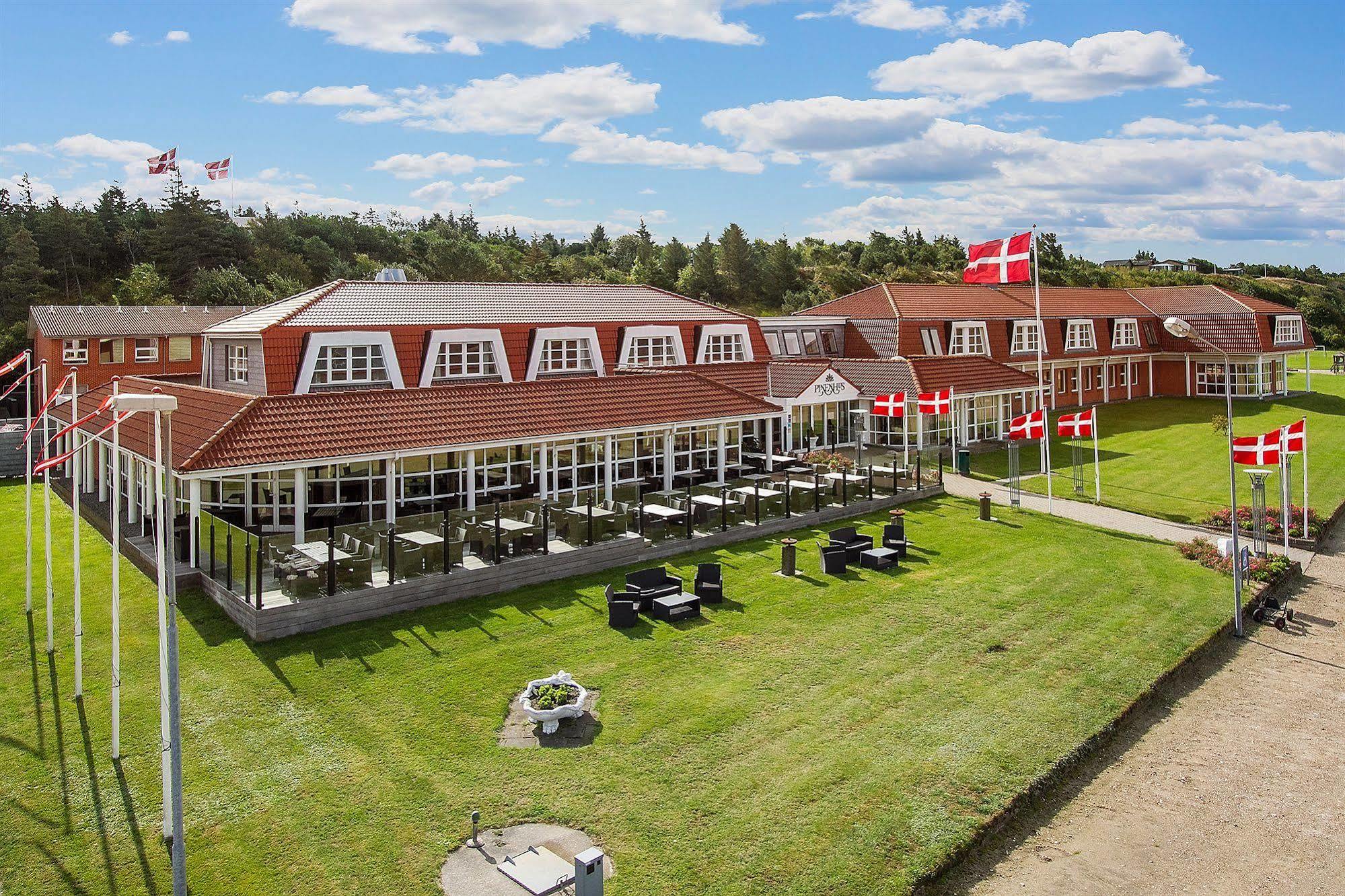 Hotel Pinenhus Glyngøre Buitenkant foto
