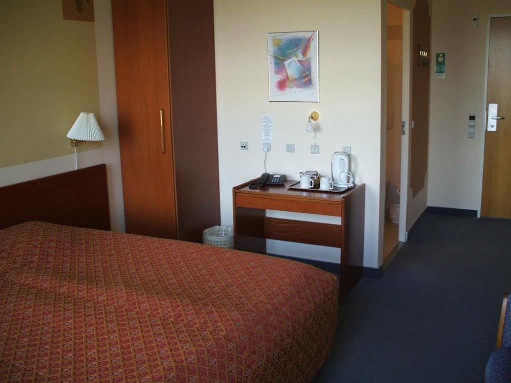 Hotel Pinenhus Glyngøre Buitenkant foto