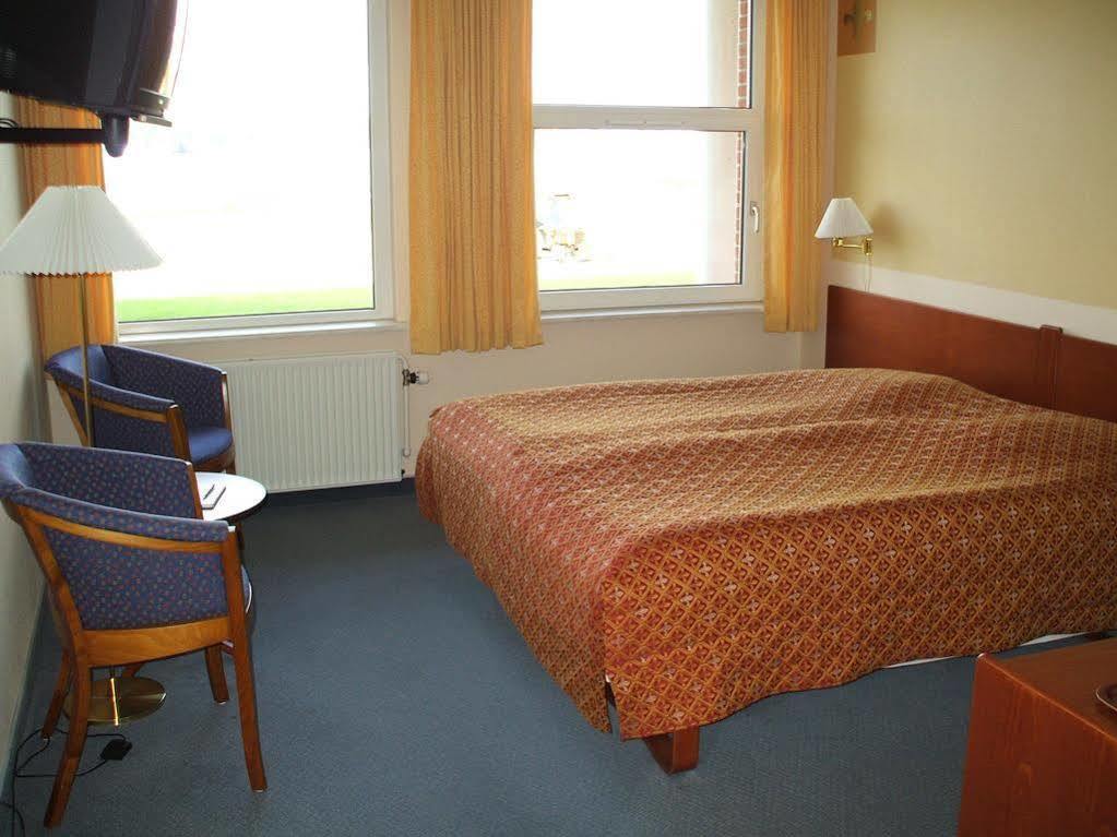 Hotel Pinenhus Glyngøre Buitenkant foto