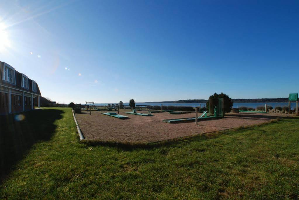 Hotel Pinenhus Glyngøre Buitenkant foto